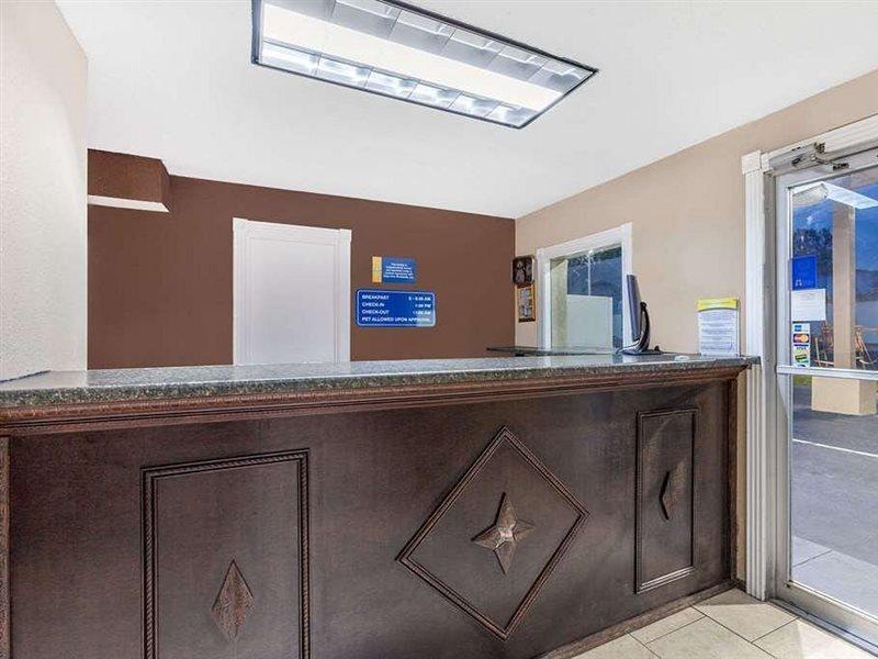 Days Inn Джэксонвилл Экстерьер фото
